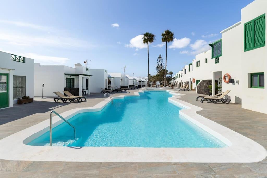 Appartement Casa Alba à Puerto del Carmen  Extérieur photo